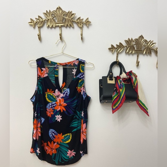 Palm Springs sleeveless top Xl - Picture 2 of 3